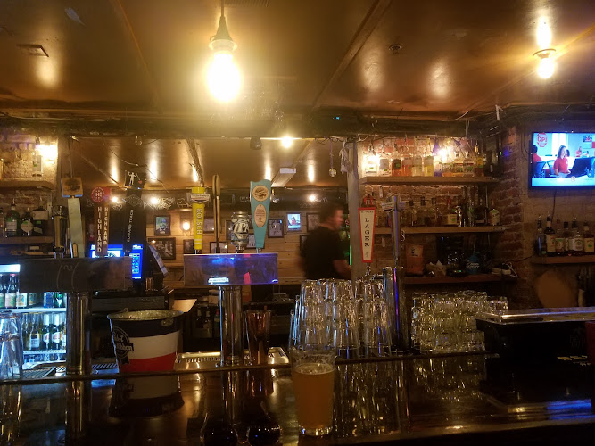 Growlers Tavern