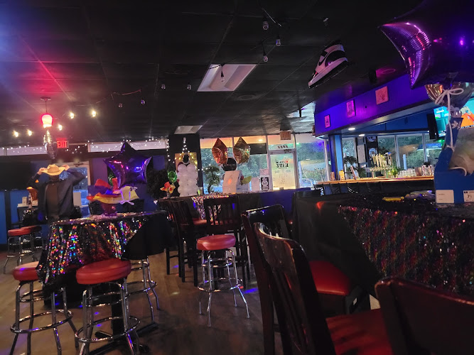 Mad Katz Bar & Lounge